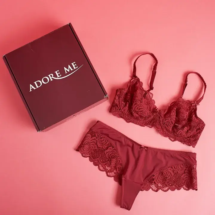 Elegant luxury lingerie boxes with matte finish